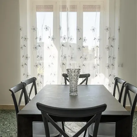 Airoldi Apartament *